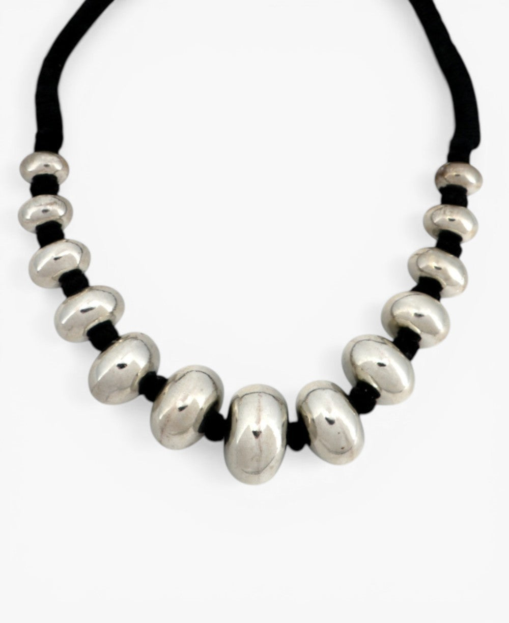 Chunky Beads Statement Necklace in Antique Silver Color