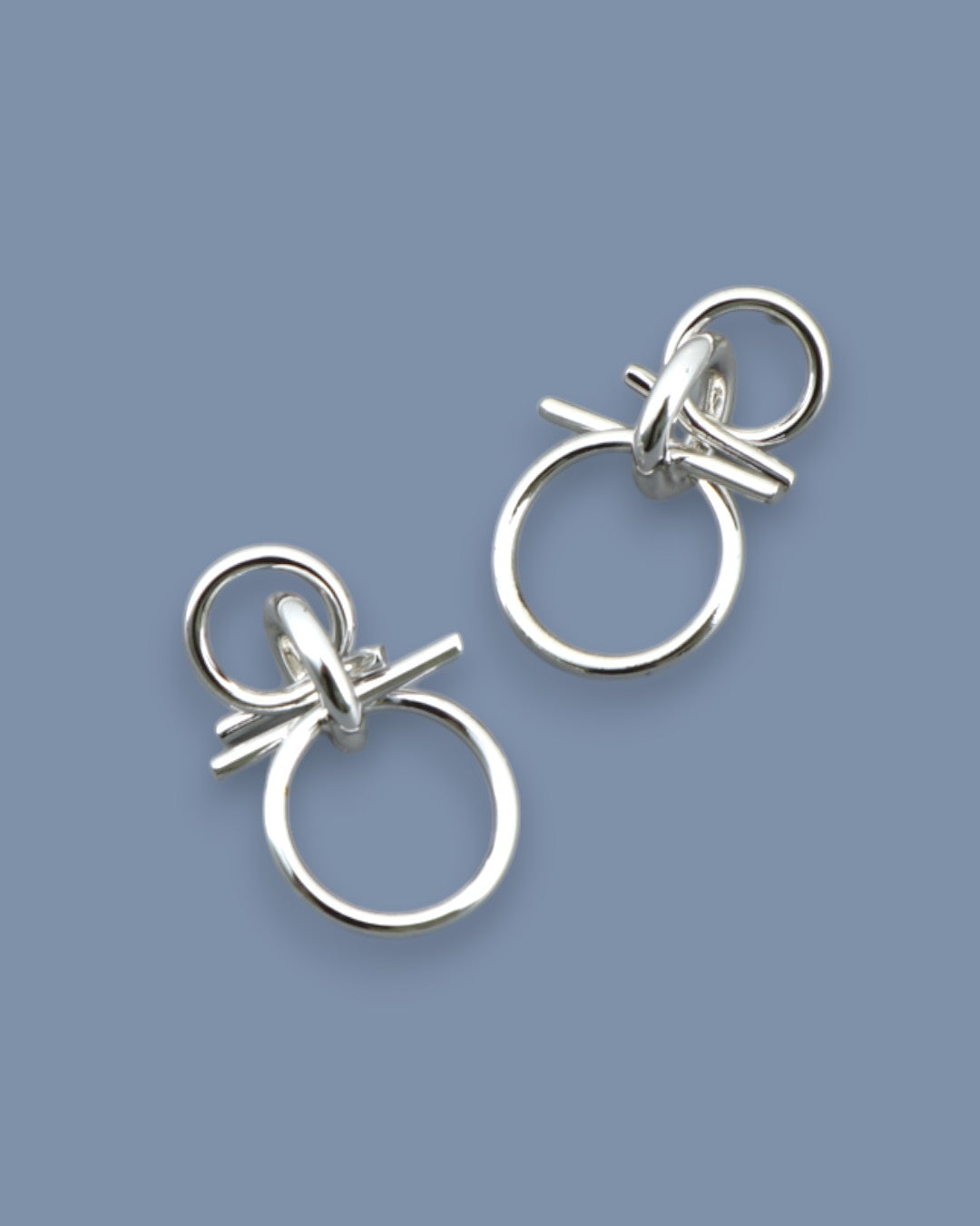 Modern linked drop earrings in silver