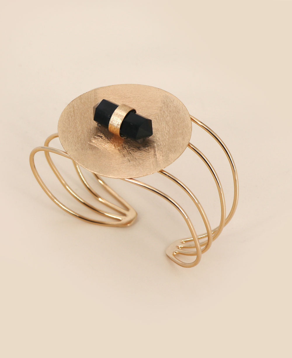 Rose Gold Plated Brass Adjustable Wire Cuff Bracelet featuring a central Black Onyx Point.