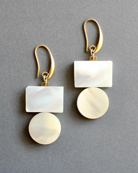 Geometric earrings with mother-of-pearl and gold hooks