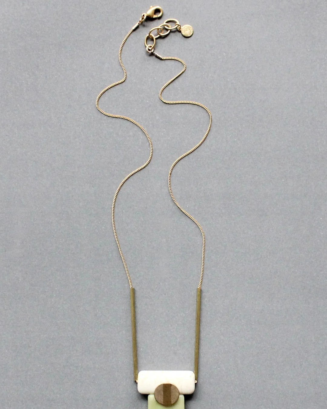 Geometric stone necklace with gold-plated chain