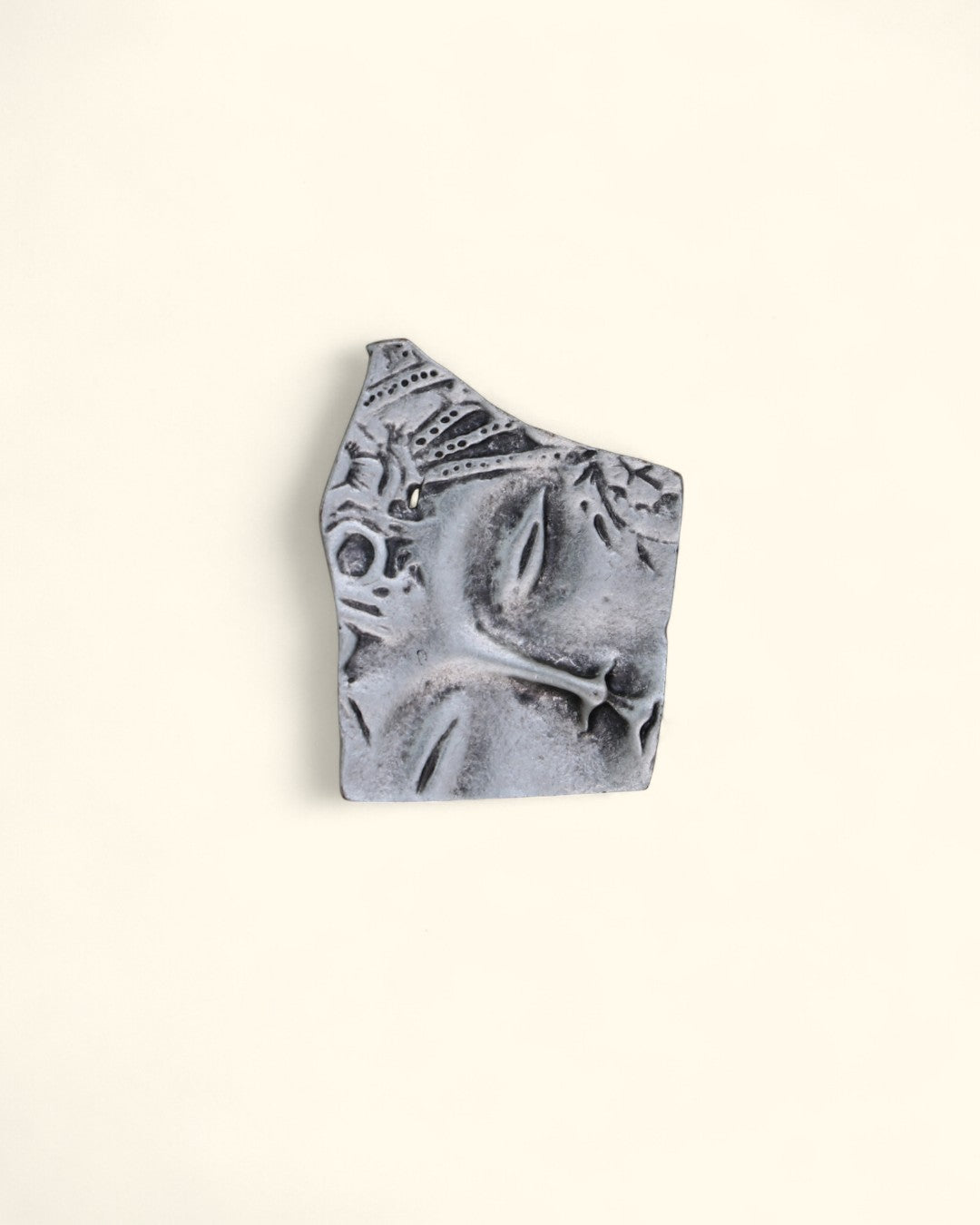 Side-Facing Adjustable Ring