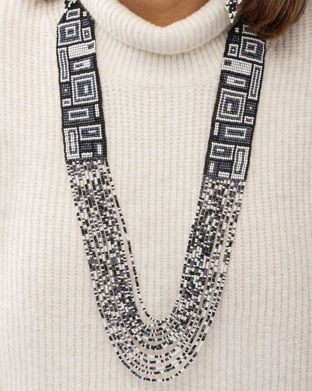 Black & White Glass Beaded Necklace