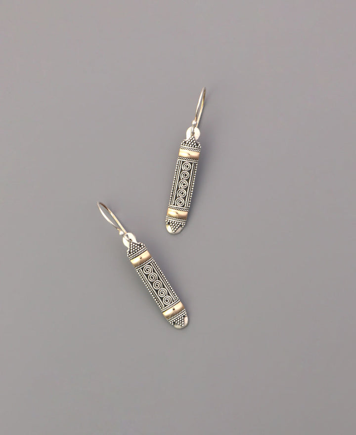 Sterling silver filigree dangling earrings