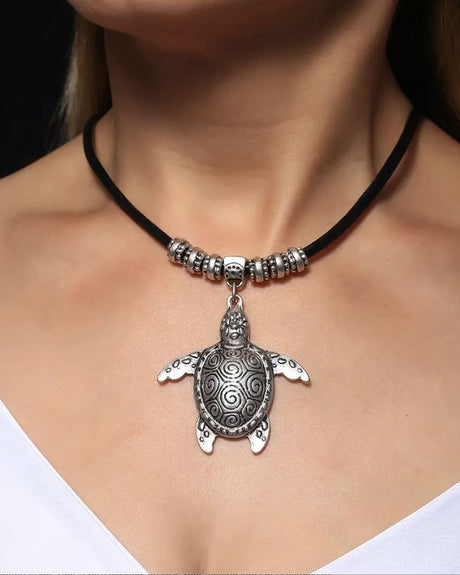 Tribal turtle pendant necklace