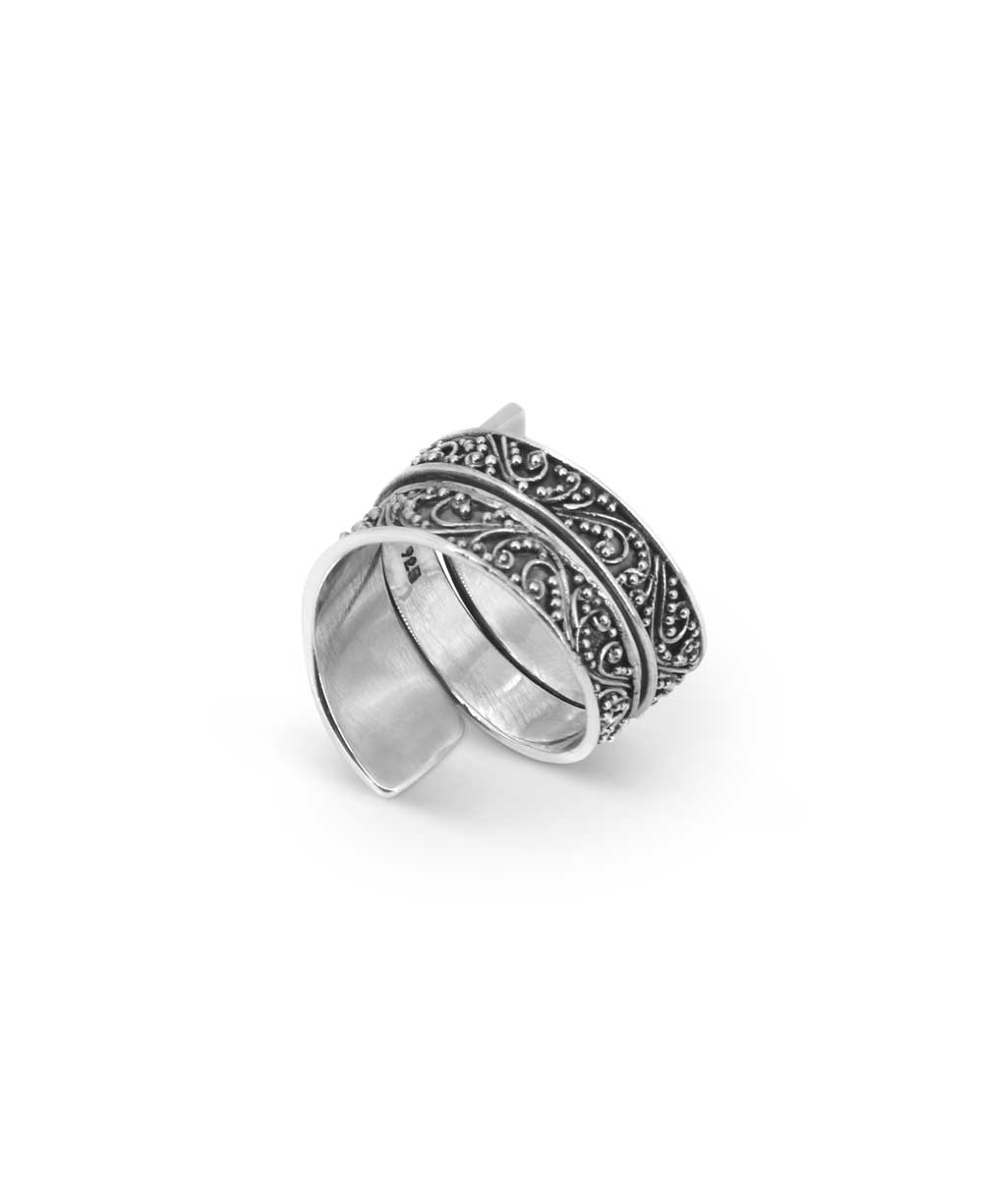 Wide band filigree silver ring