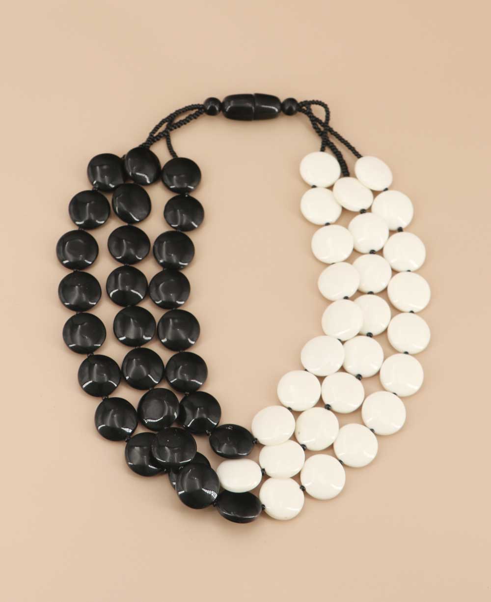Black and white resin disc Tibetan necklace