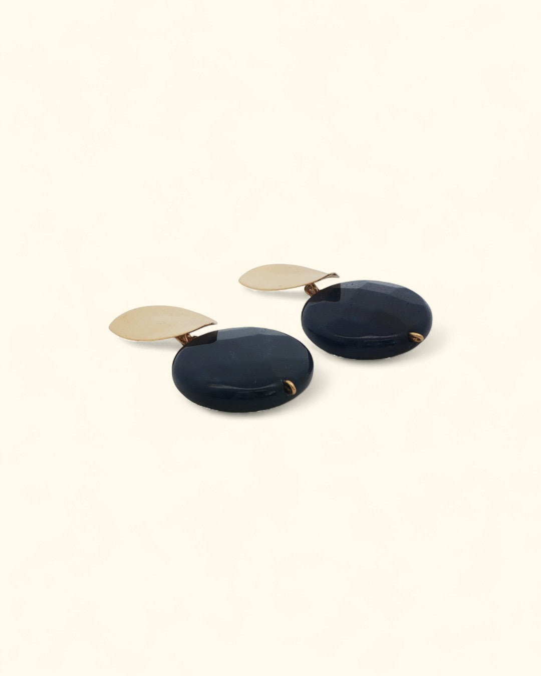 Elegant navy stone earrings made in Brazil