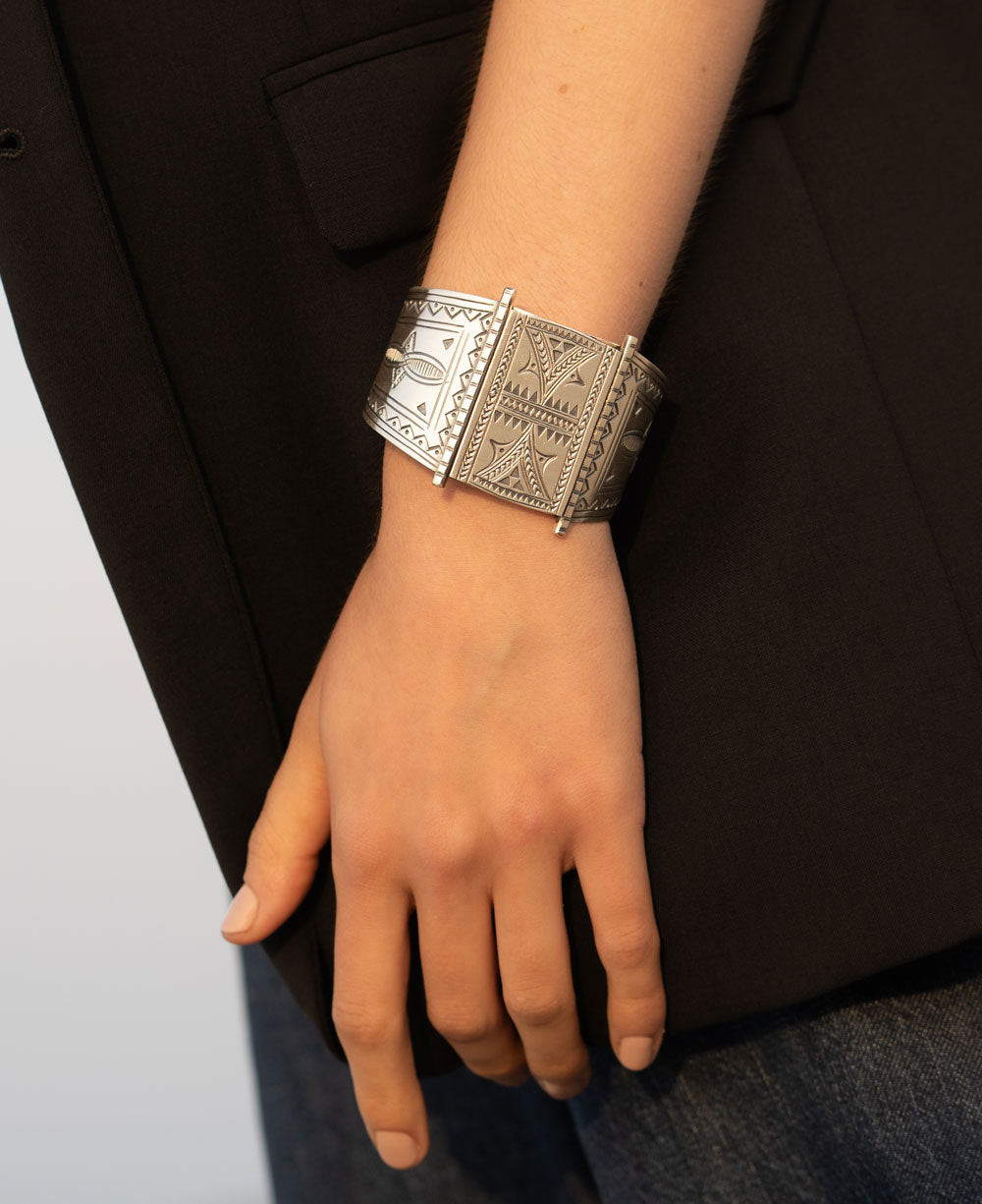 Model wearing a hilltribe silver bracelet
