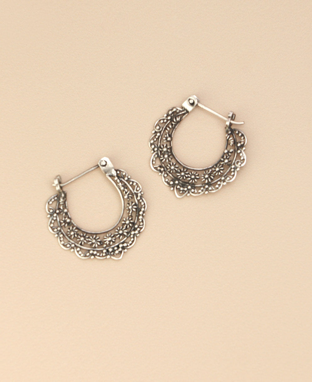 Sterling silver filigree hoop earrings hotsell