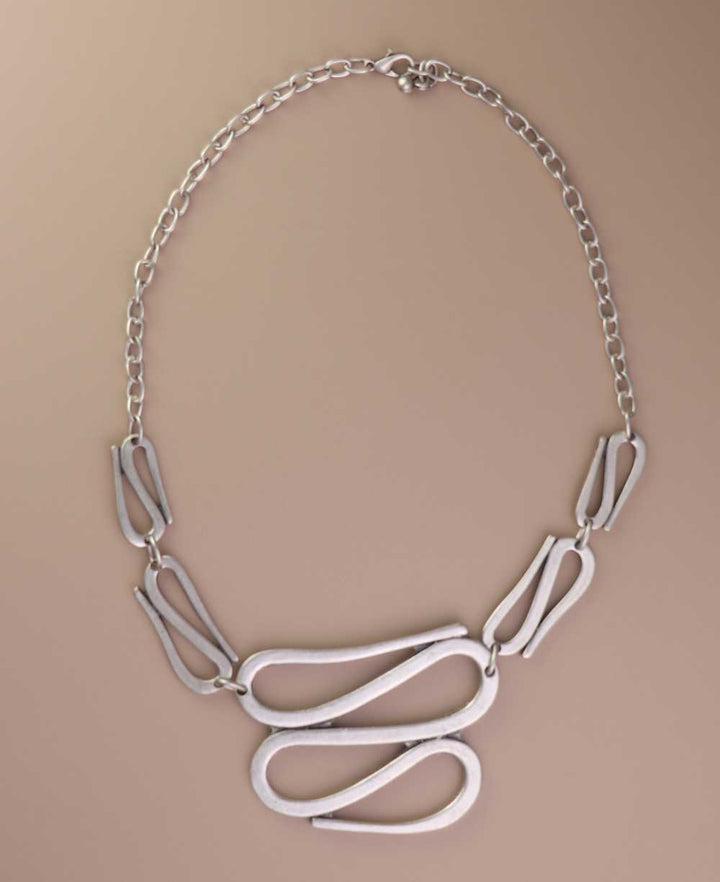 Organic curve statement necklace