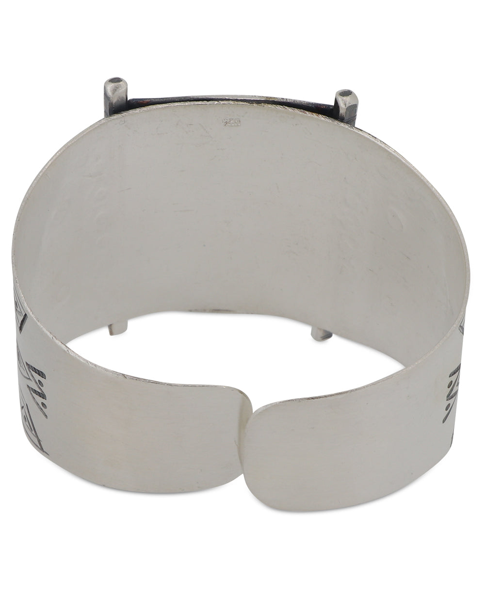 Elegant silver bracelet with adjustable circumference 