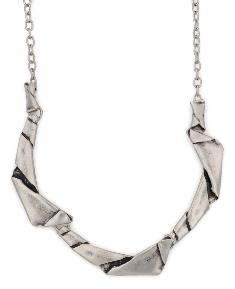 Paper curl metal necklace