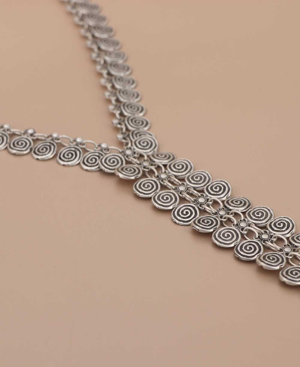 Elegant drop Y-necklace