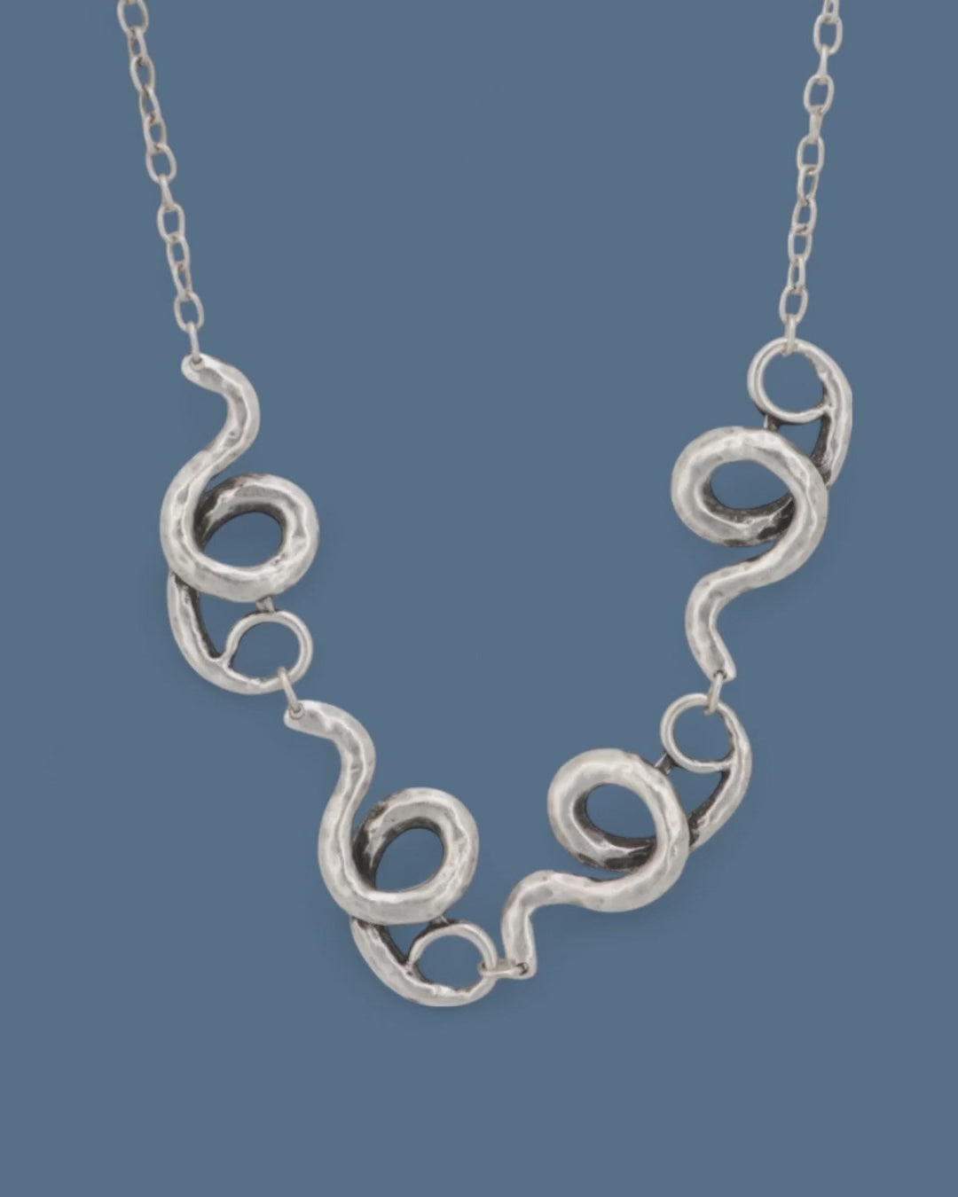 Sculpted Spiral Link Necklace