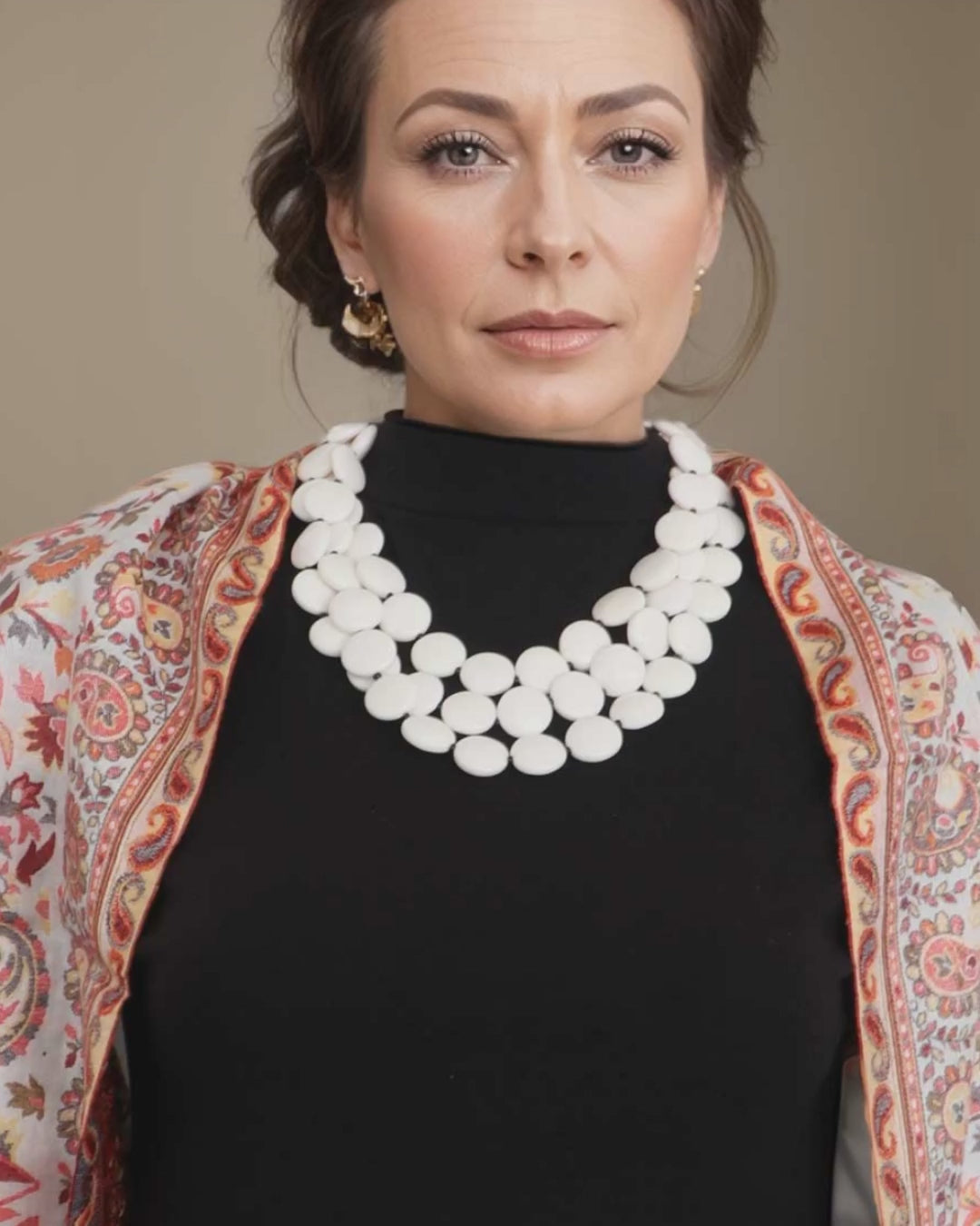 White Resin Disc Necklace