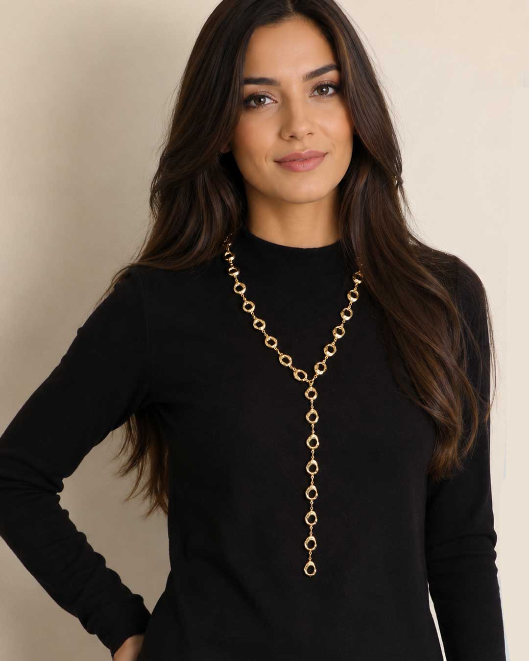 Sculpted Open Links Necklace