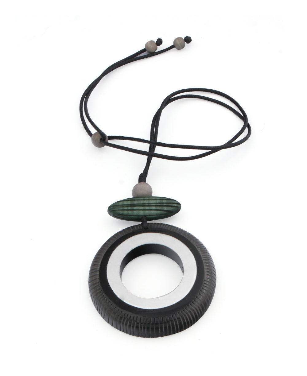 Circle Pendant Necklace