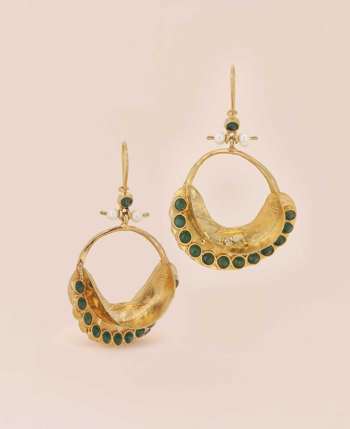 Green agate gold plated brass earrings in hoop style