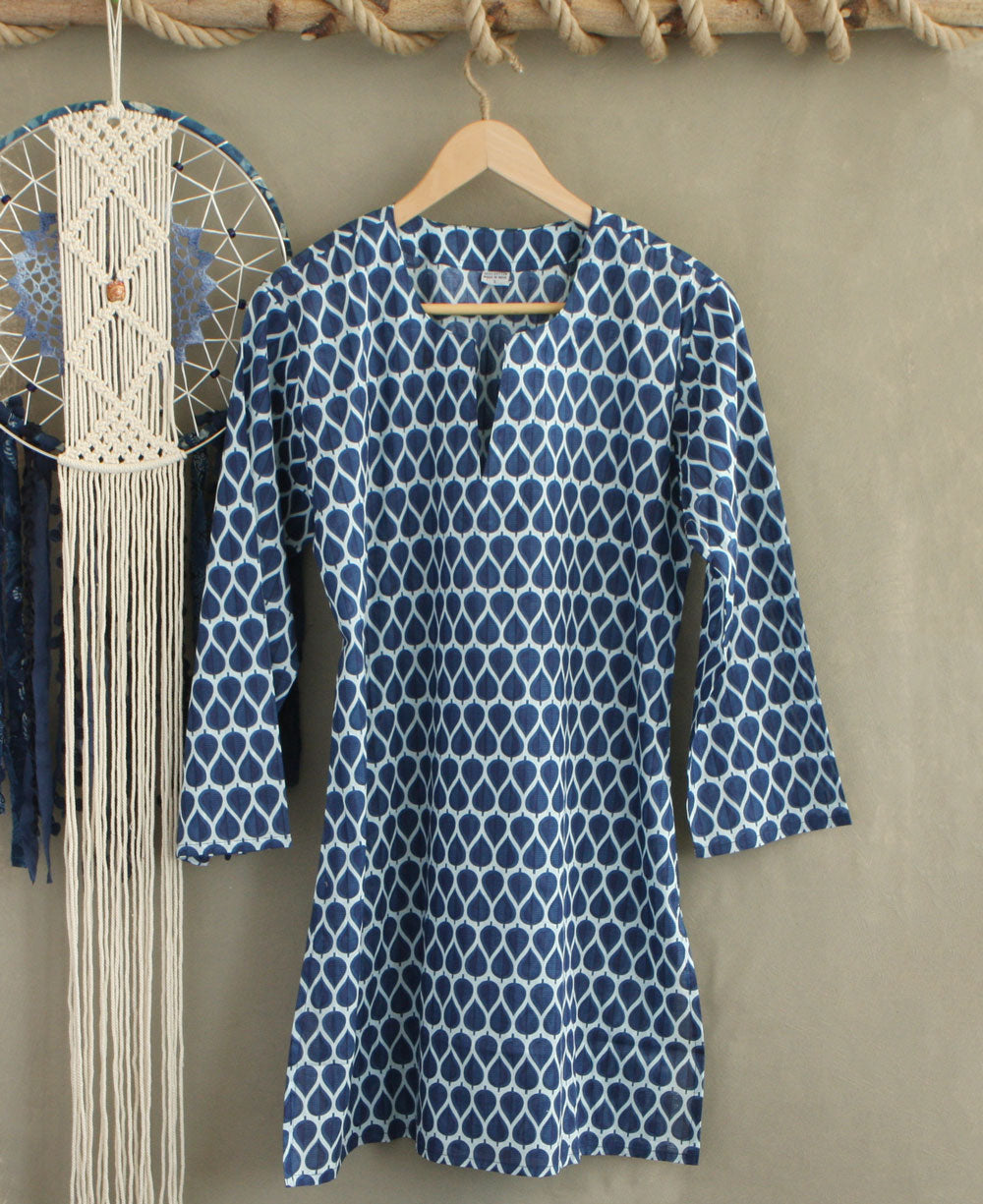 Blue Leaf Modern Print Tunic Top, Made in India – Cultural Elements