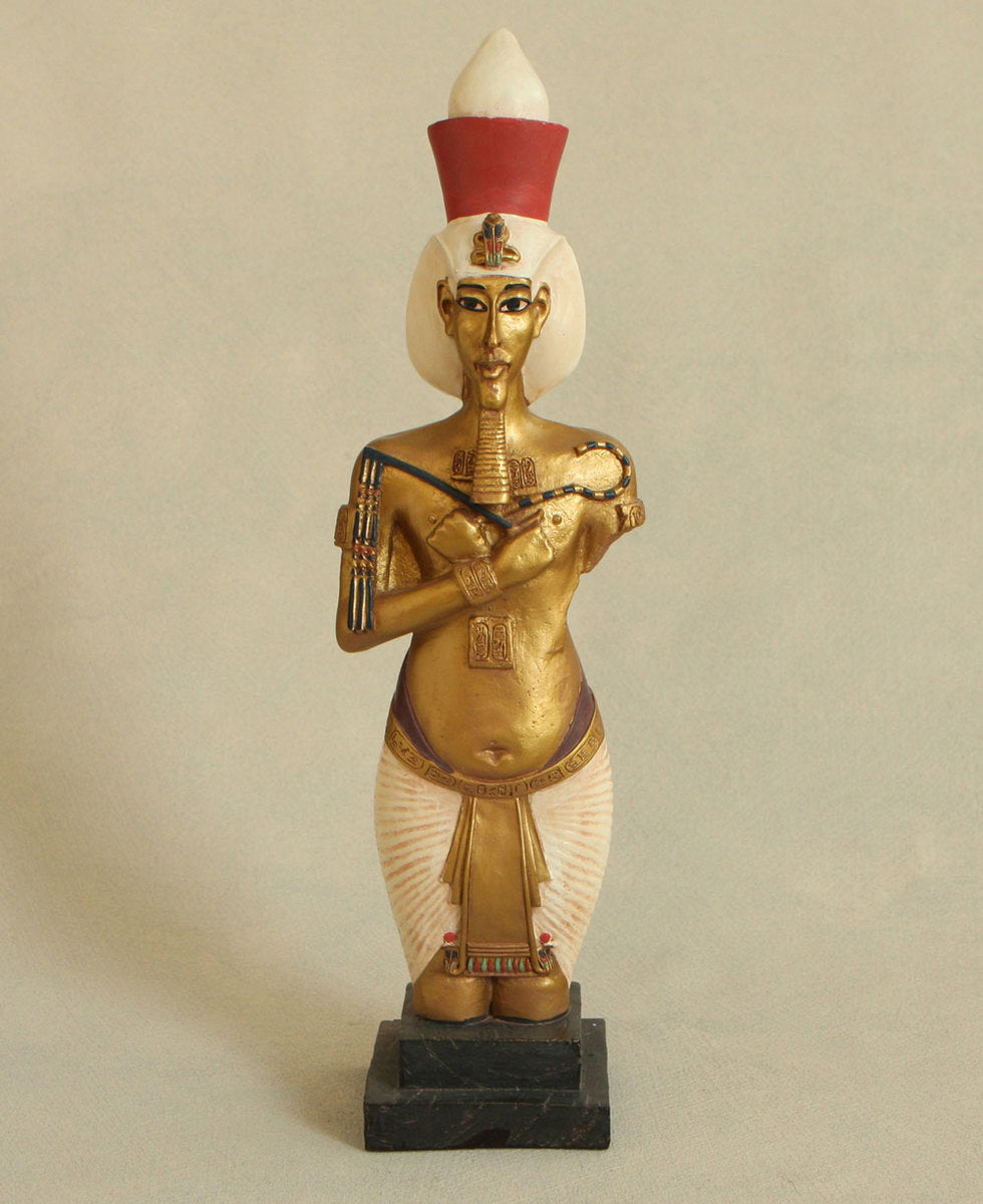 Egyptian King Akenaton Statue